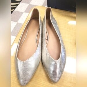 Lane Bryant size 12W silver flats, women.